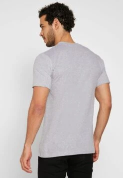 3 Pack Essential V Neck T-Shirts -Sport Apparel Shop 5 zoom desktop 285