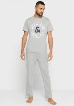 Jack & Jones Logo T-Shirt & Pant Set -Sport Apparel Shop 5 zoom desktop 335