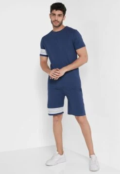 Striped Detailed T-Shirt & Shorts Set 11 Striped Detailed T-Shirt & Shorts Set -Sport Apparel Shop 5 zoom desktop 344