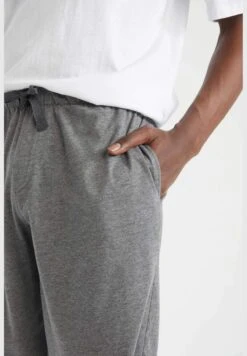 DeFacto Relaxed Fit Shorts 12 DeFacto Relaxed Fit Shorts -Sport Apparel Shop 5 zoom desktop 437