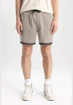 DeFacto Slim Fit Basic Shorts -Sport Apparel Shop 5 zoom desktop 44