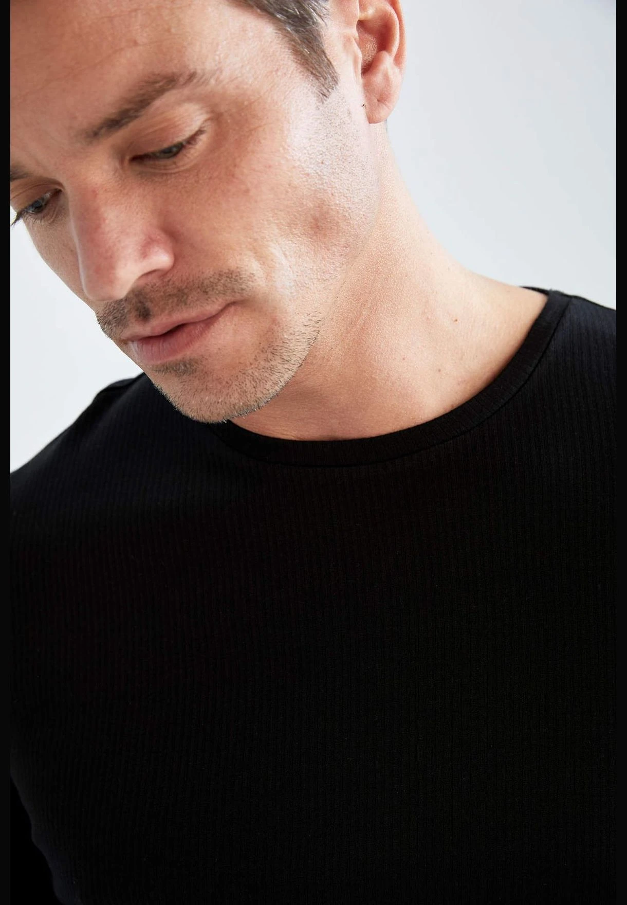 DeFacto Man Slim Fit Crew Neck Long Sleeve Underwear Knitted Tops 7 DeFacto Man Slim Fit Crew Neck Long Sleeve Underwear Knitted Tops - Image 5