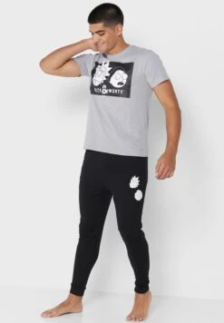 Warner Bros Rick & Morty Sustainable Pyjama Set 11 Warner Bros Rick & Morty Sustainable Pyjama Set -Sport Apparel Shop 5 zoom desktop 456