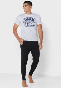 Warner Bros Friends Sustainable Pyjama Set -Sport Apparel Shop 5 zoom desktop 461