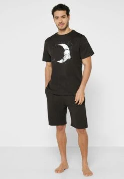 Spaceman Shorts And T-Shirt Set 11 Spaceman Shorts And T-Shirt Set -Sport Apparel Shop 5 zoom desktop 472