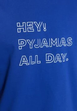 Trendyol Printed Crew Neck T-Shirt And Pajamas Set 15 Trendyol Printed Crew Neck T-Shirt And Pajamas Set -Sport Apparel Shop 5 zoom desktop 529