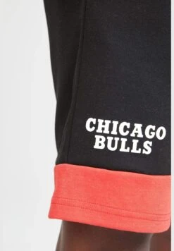 DeFacto Regular Fit NBA Chicago Bulls Printed Sports Short 13 DeFacto Regular Fit NBA Chicago Bulls Printed Sports Short -Sport Apparel Shop 5 zoom desktop 54