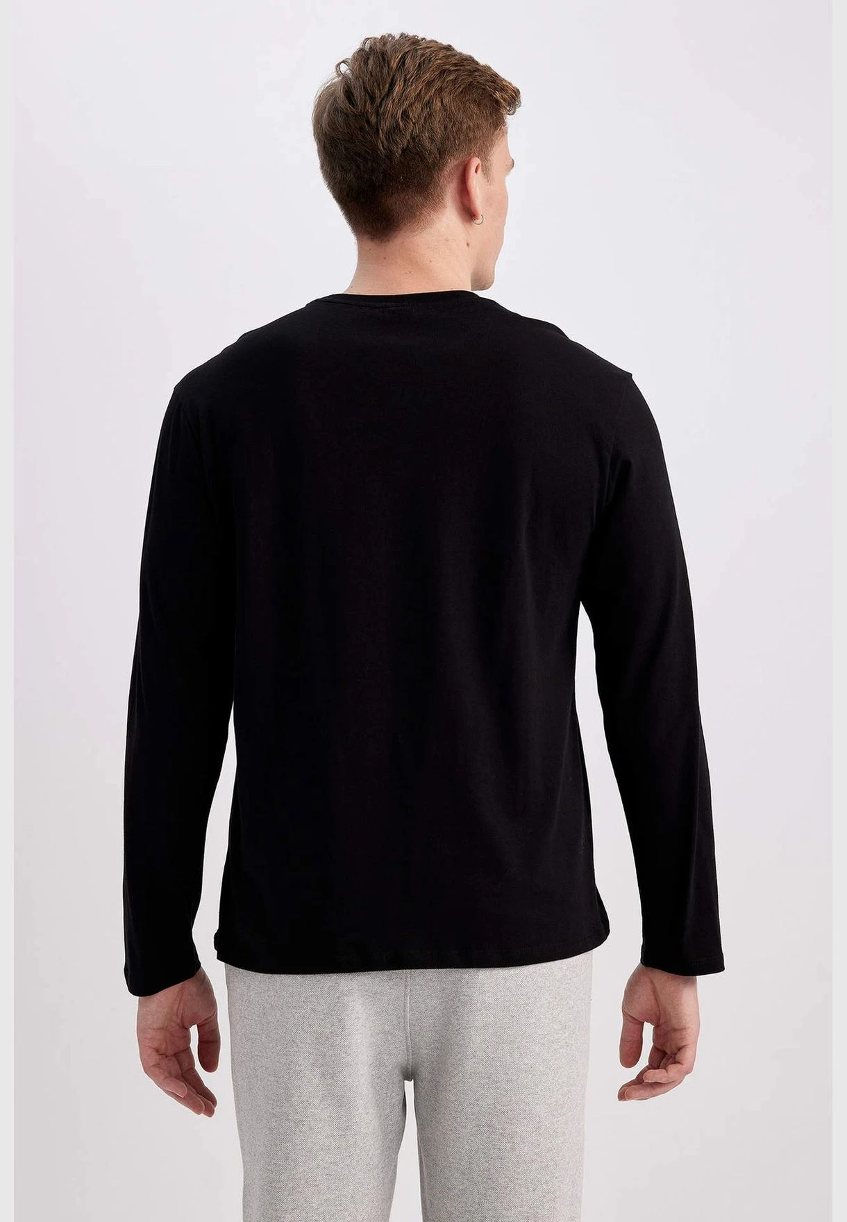 DeFacto Man Crew Neck Long Sleeve Homewear Knitted Tops 7 DeFacto Man Crew Neck Long Sleeve Homewear Knitted Tops - Image 5