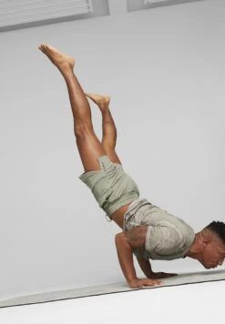 Puma Studio Ultramove Shorts -Sport Apparel Shop 5 zoom desktop 73