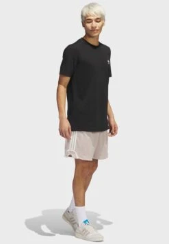 Adidas Originals Mesh Logo Shorts -Sport Apparel Shop 5 zoom desktop 86