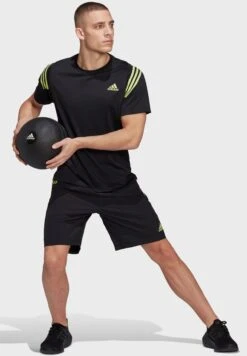 ADIDAS 3 Stripes Woven Shorts 11 ADIDAS 3 Stripes Woven Shorts -Sport Apparel Shop 5 zoom desktop 88