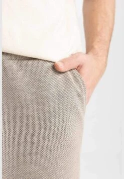 DeFacto Slim Fit Basic Shorts -Sport Apparel Shop 6 zoom desktop 13