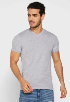 5 Pack Essential V Neck T-Shirts -Sport Apparel Shop 6 zoom desktop 144