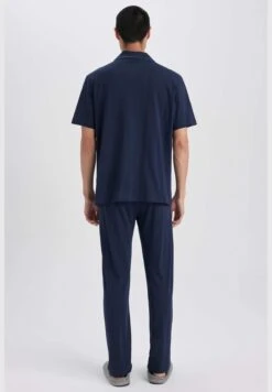 DeFacto 2 Pack Man Short Sleeve Homewear Knitted Sets -Sport Apparel Shop 6 zoom desktop 232