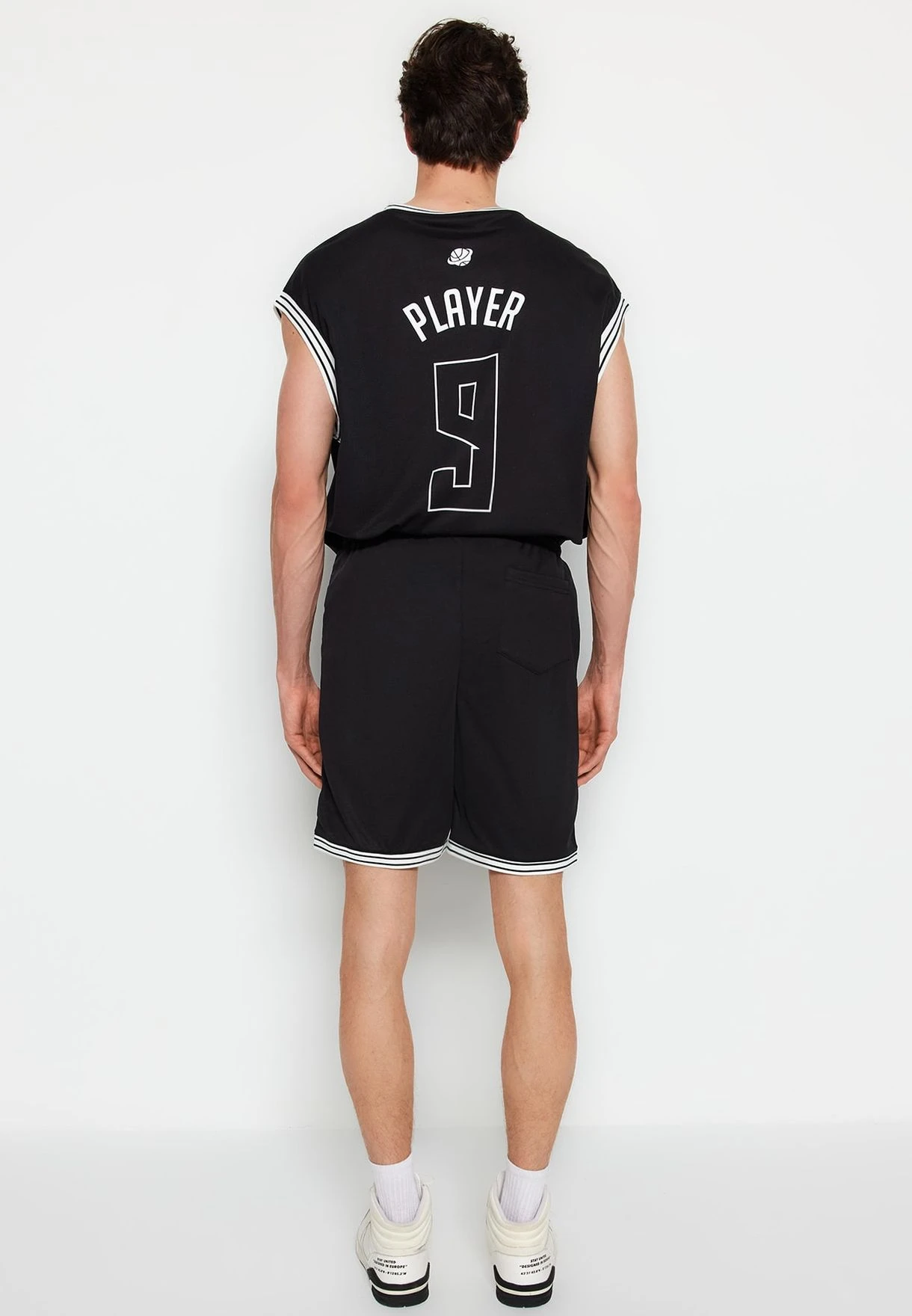 Trendyol Drawstring Shorts 8 Trendyol Drawstring Shorts - Image 6