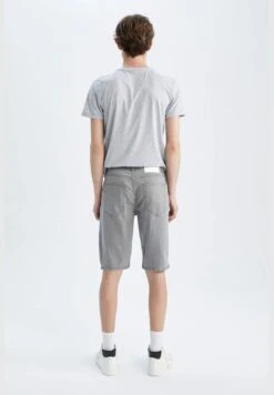 DeFacto Slim Fit Denim Shorts 16 DeFacto Slim Fit Denim Shorts -Sport Apparel Shop 6 zoom desktop 45