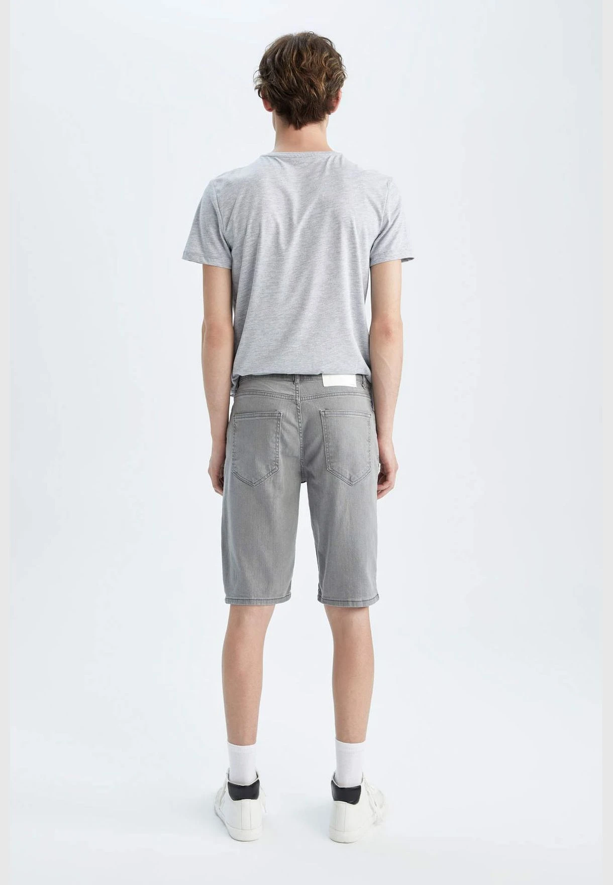 DeFacto Slim Fit Denim Shorts 8 DeFacto Slim Fit Denim Shorts - Image 6