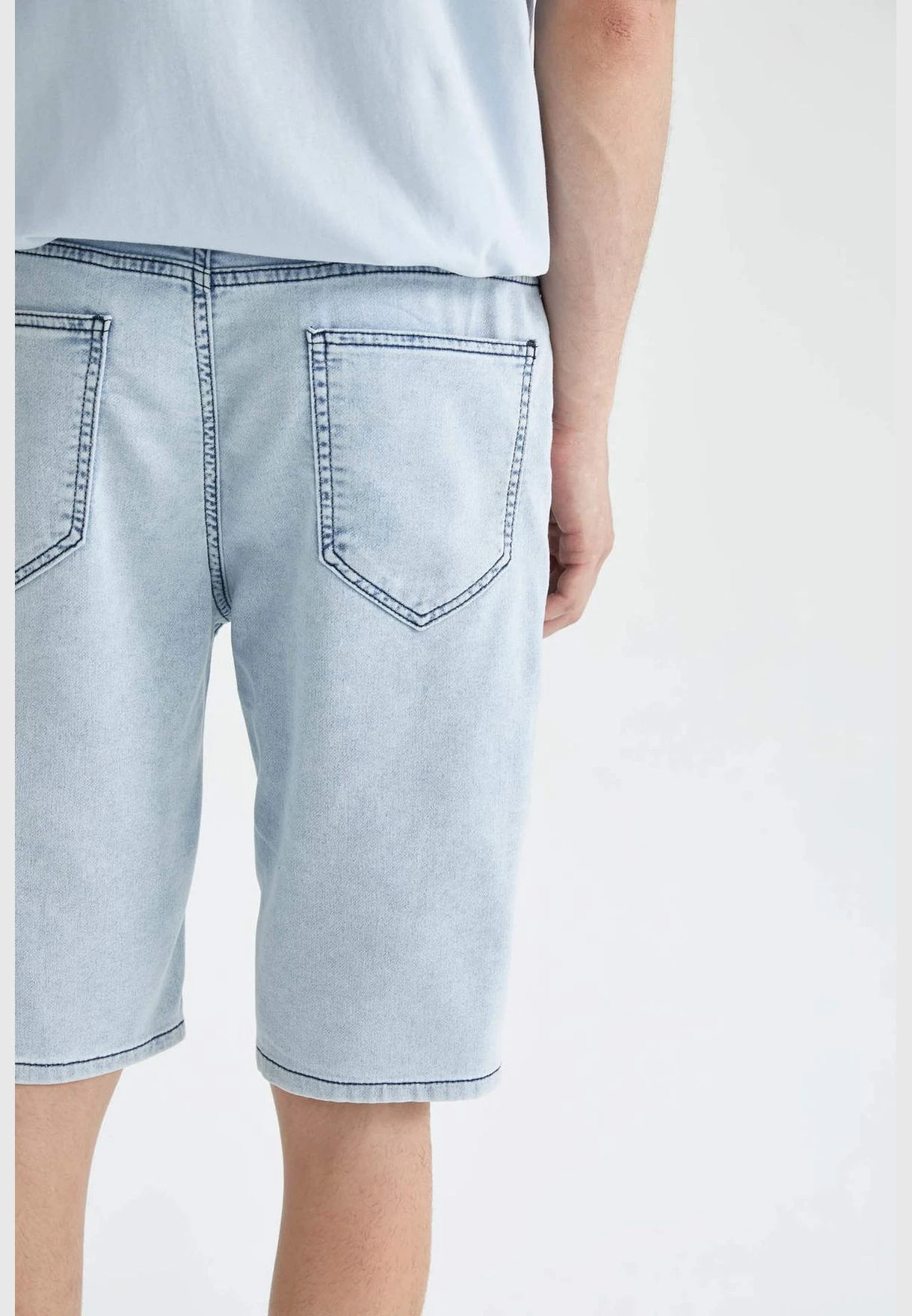 DeFacto Slim Fit Jean Short 8 DeFacto Slim Fit Jean Short - Image 6