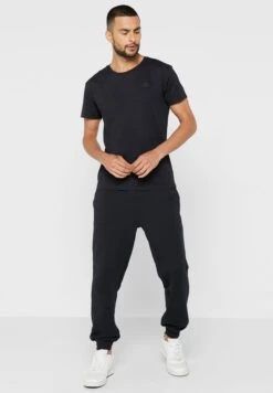 Gant 2 Pack Essential Crew Neck T-Shirt -Sport Apparel Shop 6 zoom desktop 97