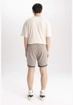 DeFacto Slim Fit Basic Shorts -Sport Apparel Shop 7 zoom desktop 11