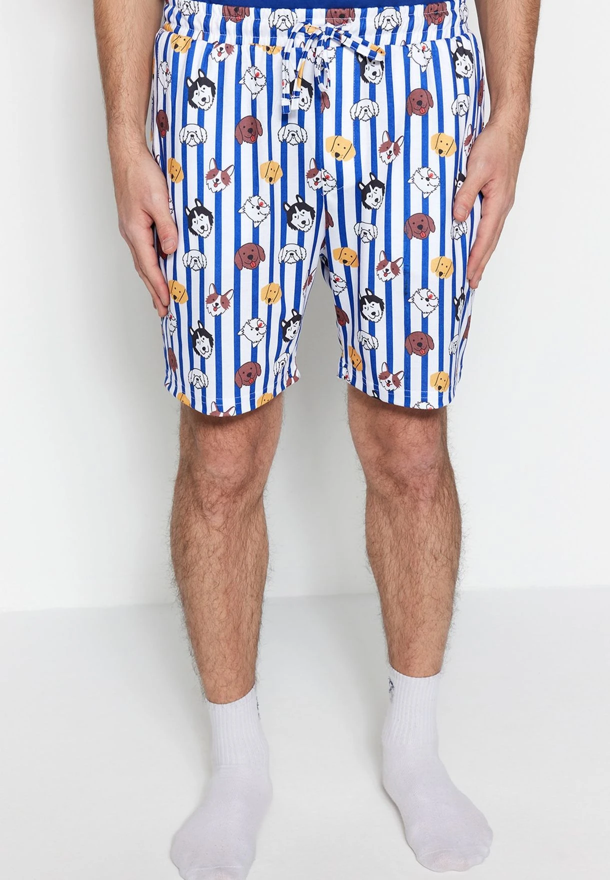 Trendyol Printed Crew Neck T-Shirt And Pajamas Set 9 Trendyol Printed Crew Neck T-Shirt And Pajamas Set - Image 7