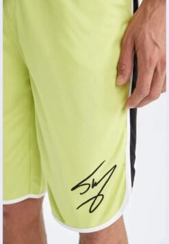 DeFacto Oversizeed Shaquille O'Neal Print Short -Sport Apparel Shop 7 zoom desktop 25