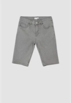 DeFacto Slim Fit Denim Shorts 17 DeFacto Slim Fit Denim Shorts -Sport Apparel Shop 7 zoom desktop 29