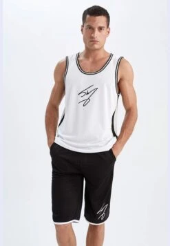 DeFacto Man Fit Shaquille O'Neal Licenced Oversize Fit Bottom Knitted Short -Sport Apparel Shop 7 zoom desktop 65