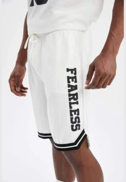 DeFacto Standard Fit Slogan Print Short -Sport Apparel Shop 7 zoom desktop 68