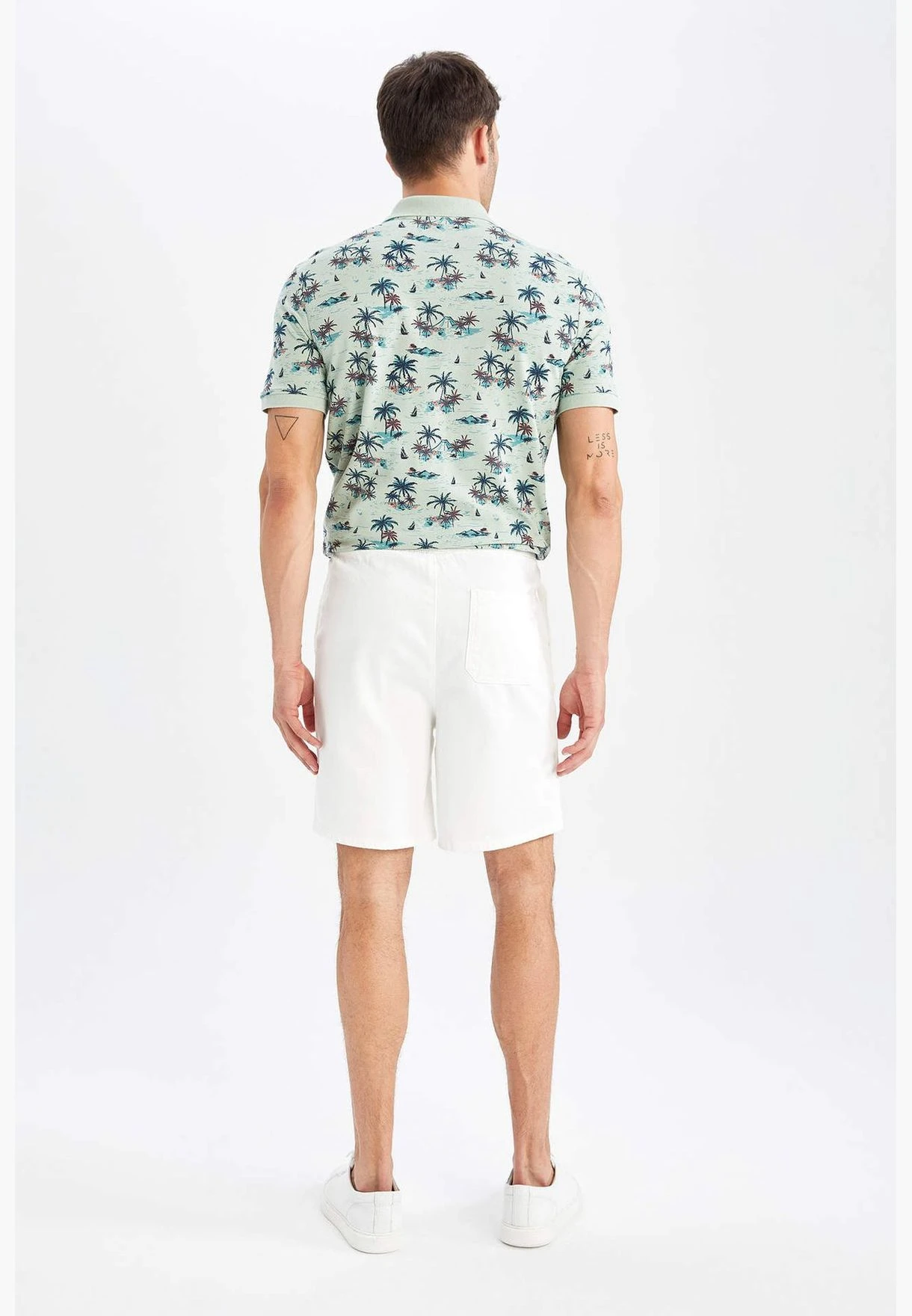 DeFacto Relax Fit Side Pockets Short 10 DeFacto Relax Fit Side Pockets Short - Image 8