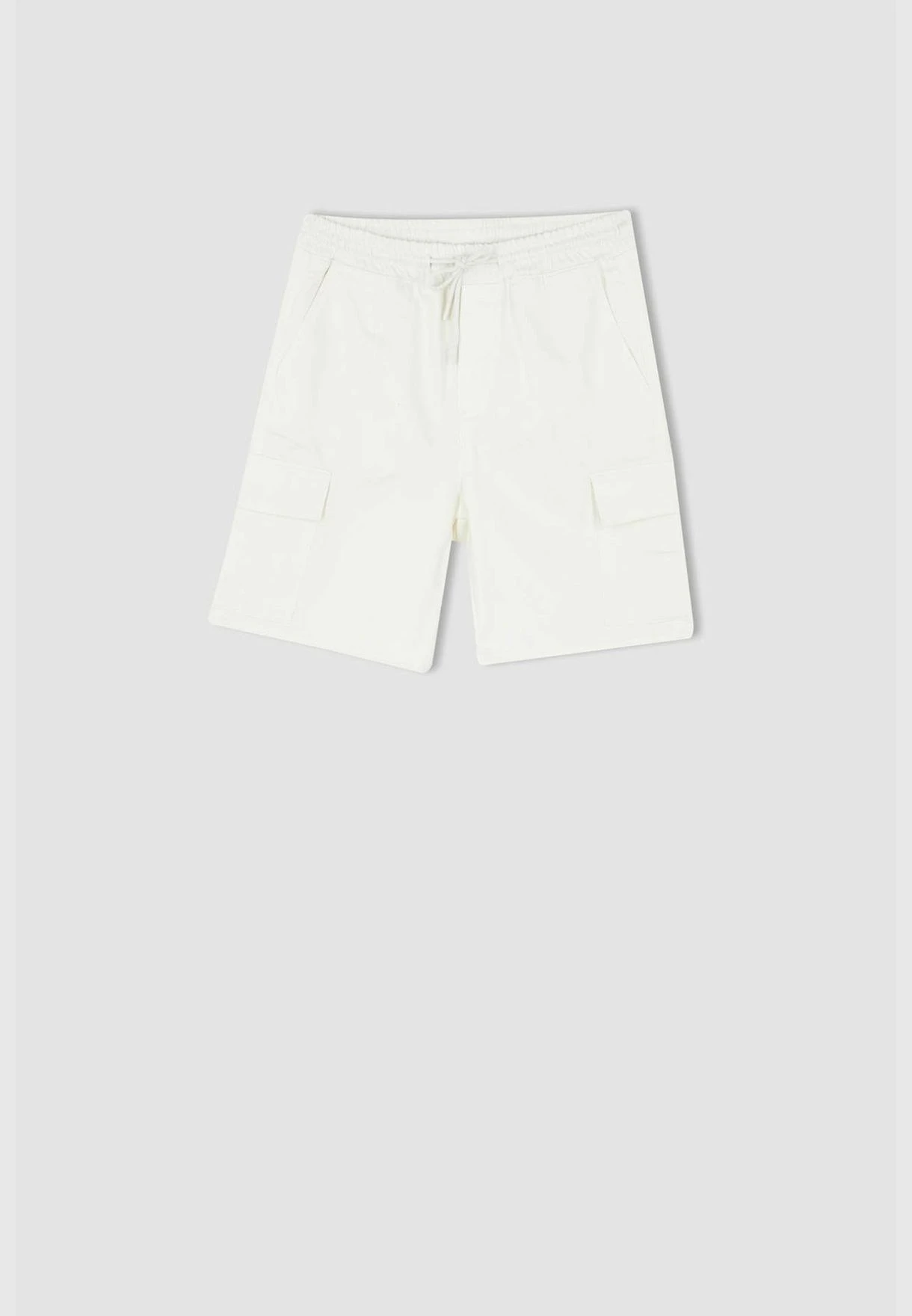 DeFacto Relax Fit Short Sleeve Printed Short 10 DeFacto Relax Fit Short Sleeve Printed Short - Image 8