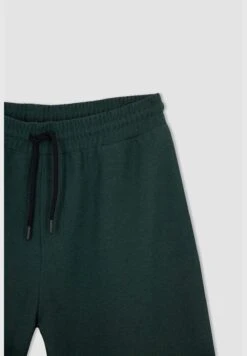 DeFacto Man NBA Milwaukee Bucks Licenced Knitted Short 19 DeFacto Man NBA Milwaukee Bucks Licenced Knitted Short -Sport Apparel Shop 9 zoom desktop 6